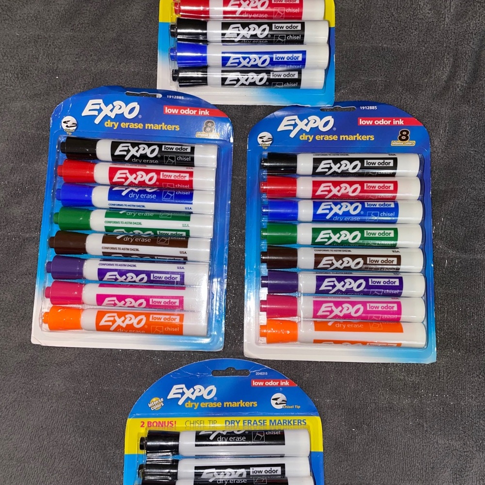 4 packs / expo dry erase markers